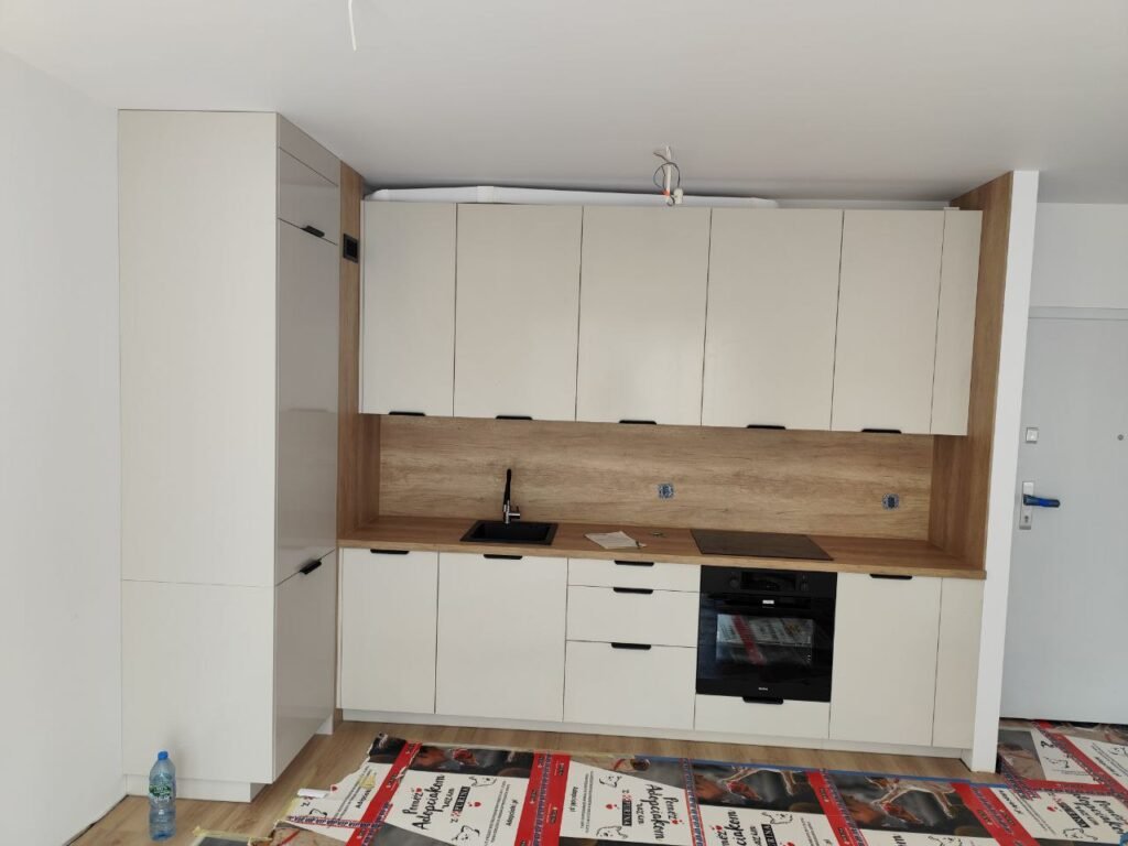 Kuchnia na wymiar w mieszkaniu – Trójmiasto